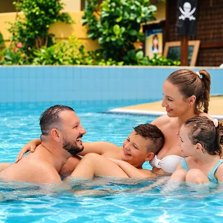 أكوابالاس براغ فندق 4*
