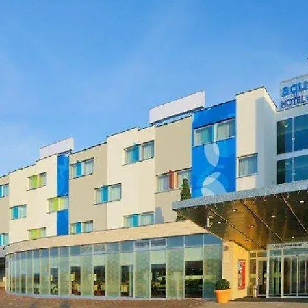 מלון Aquapalace Prague