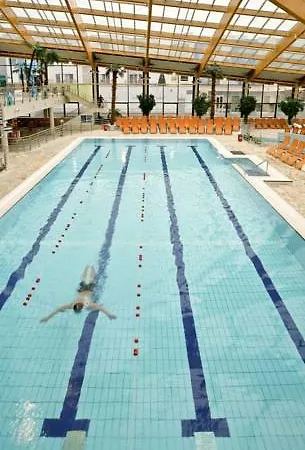 أكوابالاس براغ 4* سيستليس