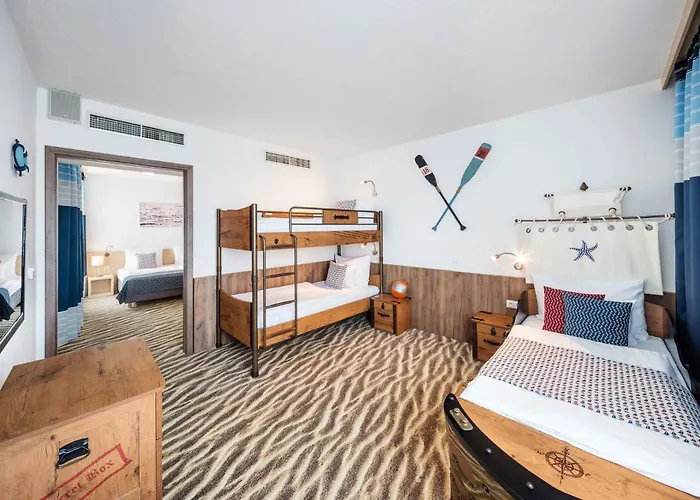 Aquapalace Prague 4*